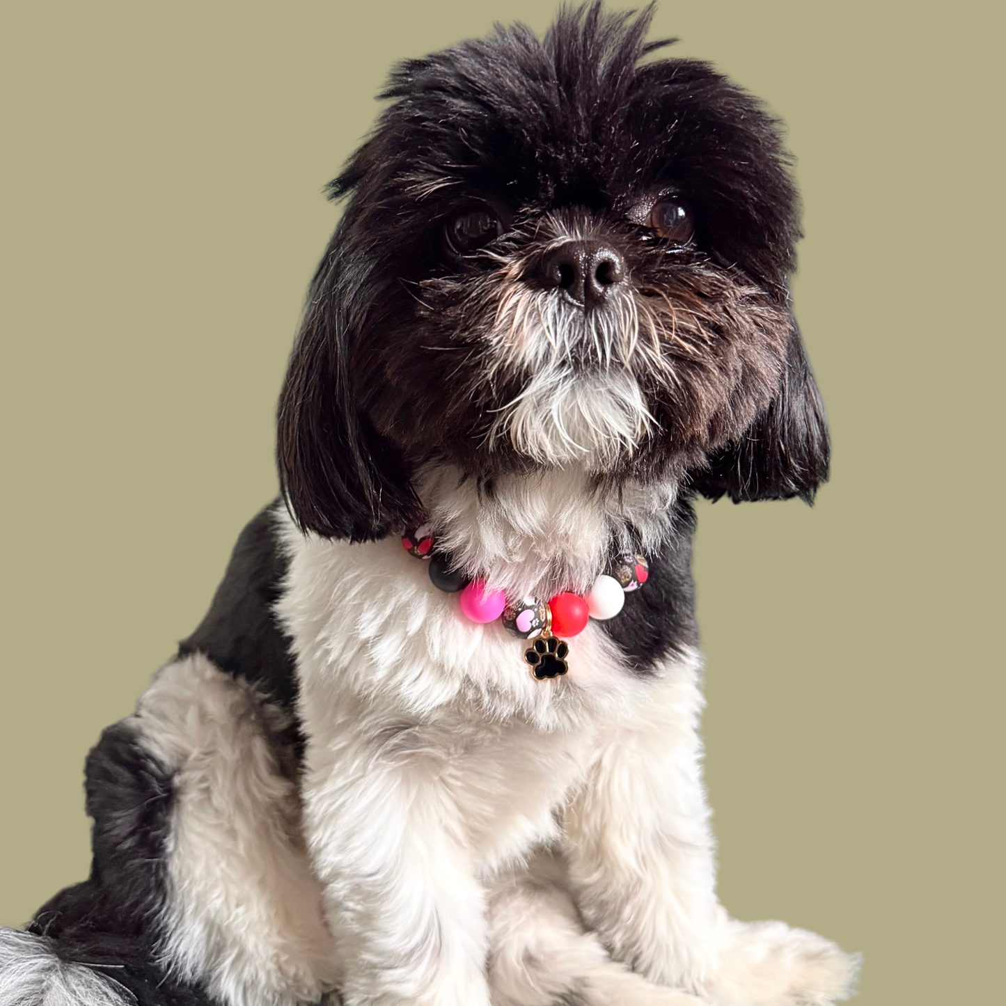 Black Pink White & Red Silicone Heart Print Dog Beads
