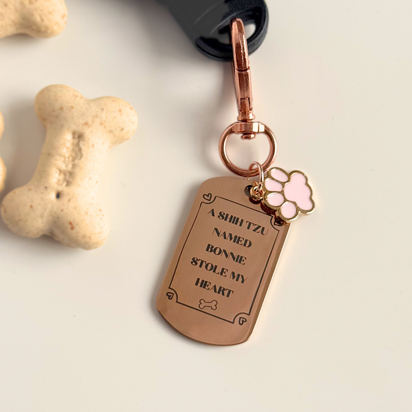 Custom Dog Breed ‘Shih Tzu’ Personalised Owner Engraved Keyring